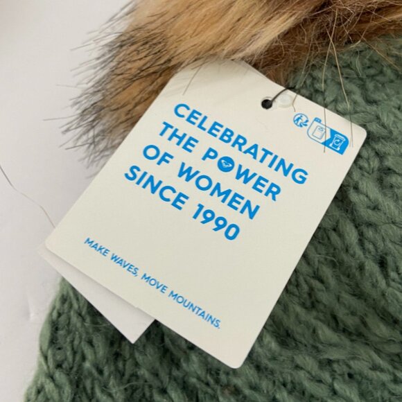 NWT Roxy Dark Forest Green Blizzard Beanie - Picture 7 of 7